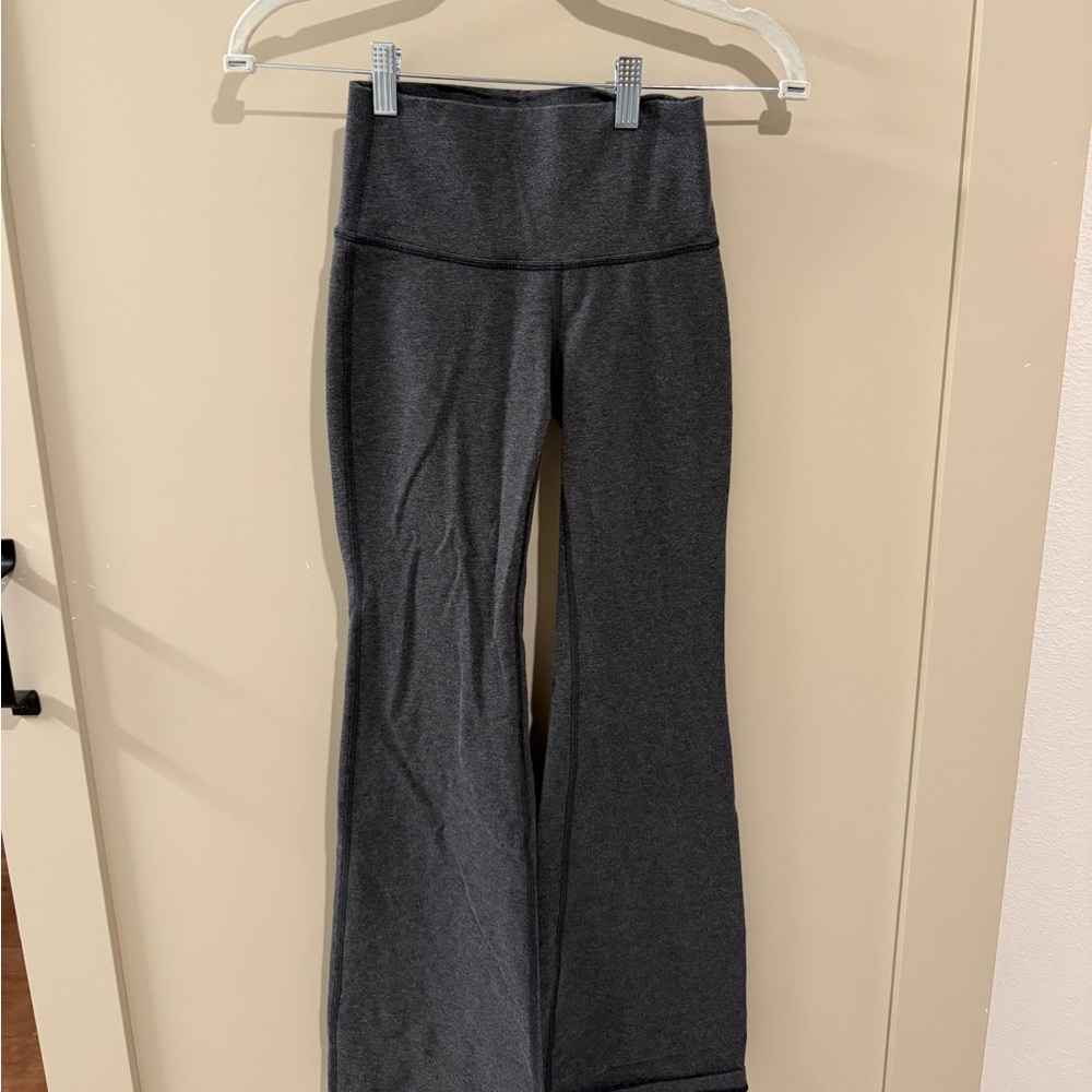 Aritzia gray flare leggings